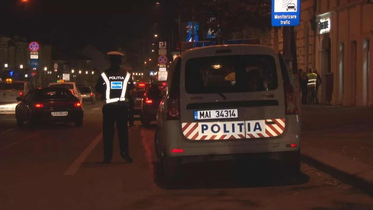 Moarte suspectă în București: O tânără aflată în vizită la iubitul ei a murit după ce a căzut de la etajul opt