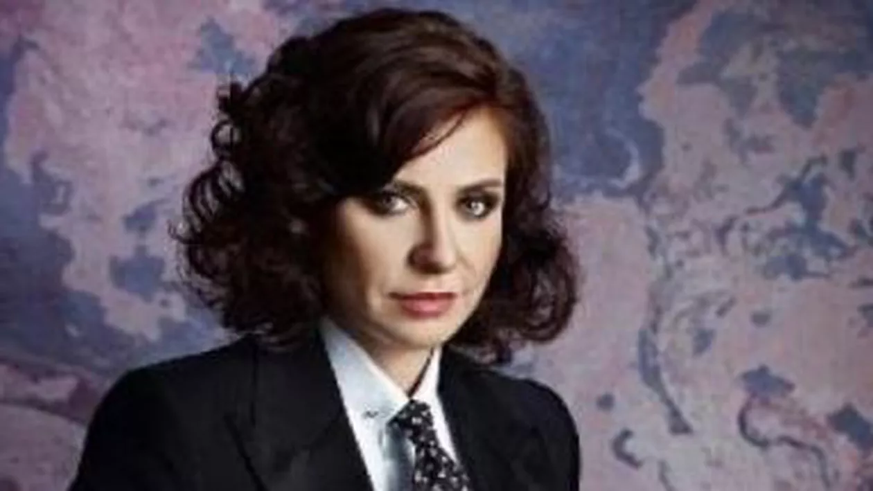 Creatoarea de moodă Alina Buzatu, vizată de o serie de percheziții DIICOT