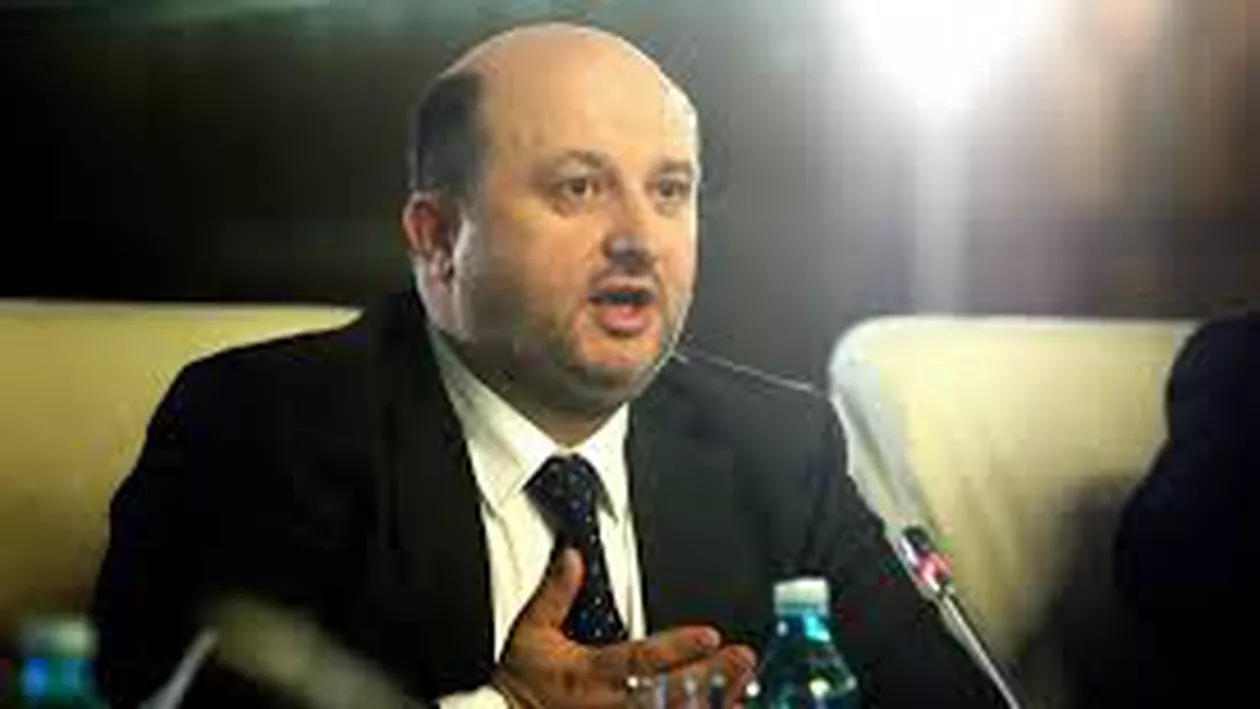Daniel Chițoiu, audiat în Comisia Juridică după ce procurorii au solicitat începerea urmării penale. PNL votează în favoarea cercetării