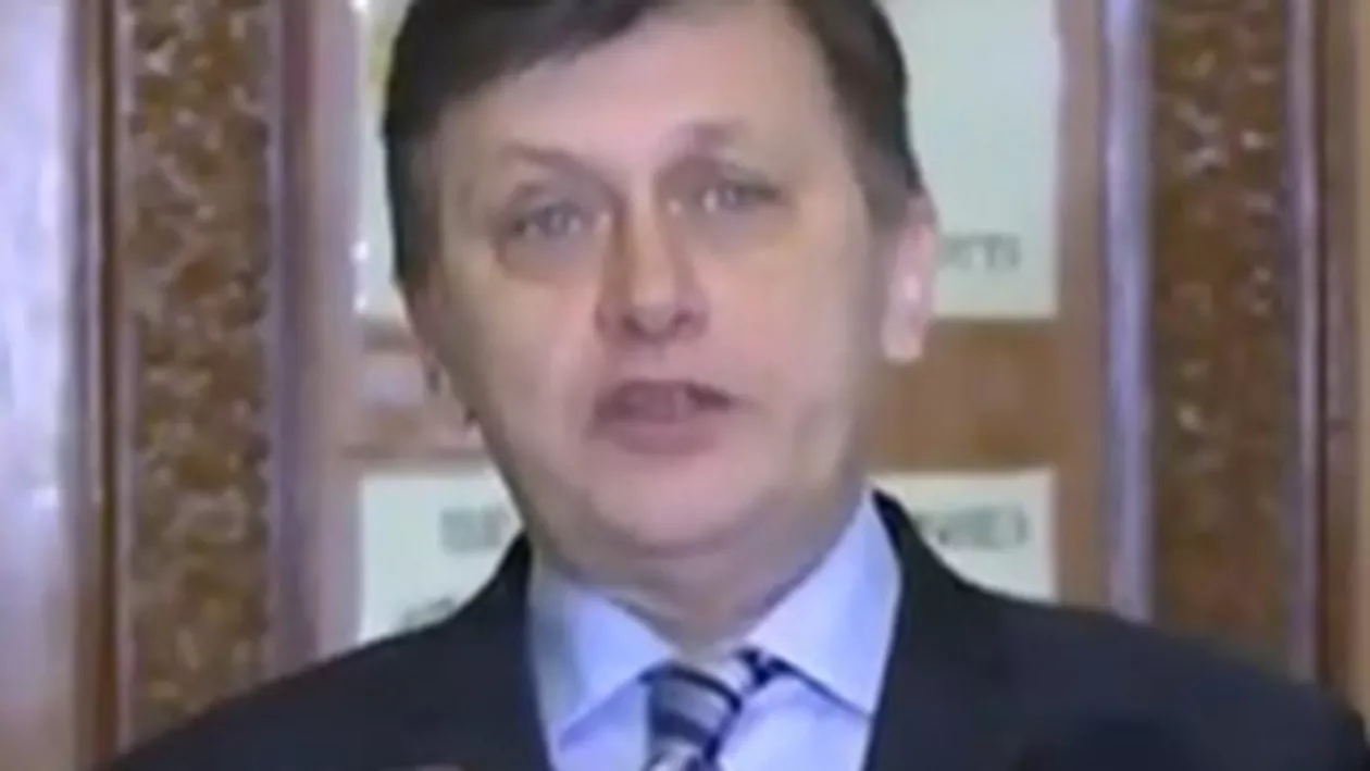 Antonescu spune că va demisiona de la şefia PNL dacă partidul nu va lua 20% la europarlamentare