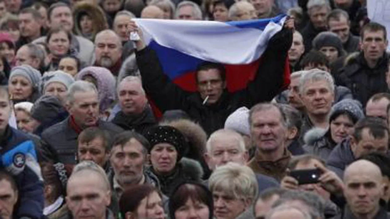 Un bărbat care manifesta în favoarea Kievului a fost ucis în confruntări la Donețk