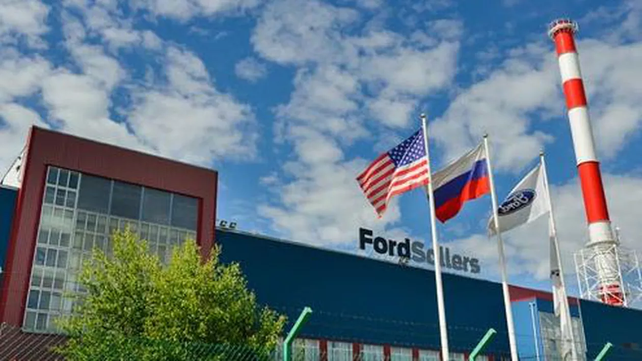 Ford ar putea reduce producţia în Rusia din cauza înrăutăţirii situaţiei economice