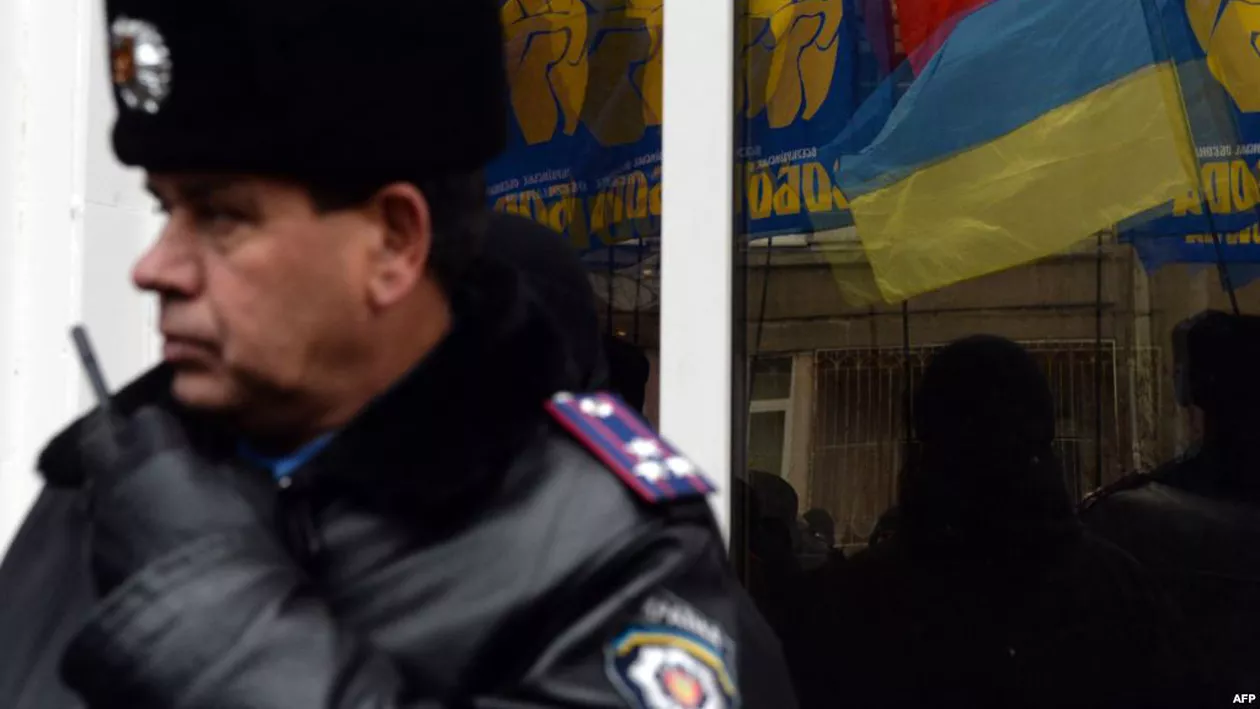 Un ofițer ucrainean a fost rănit prin împușcare în Crimeea