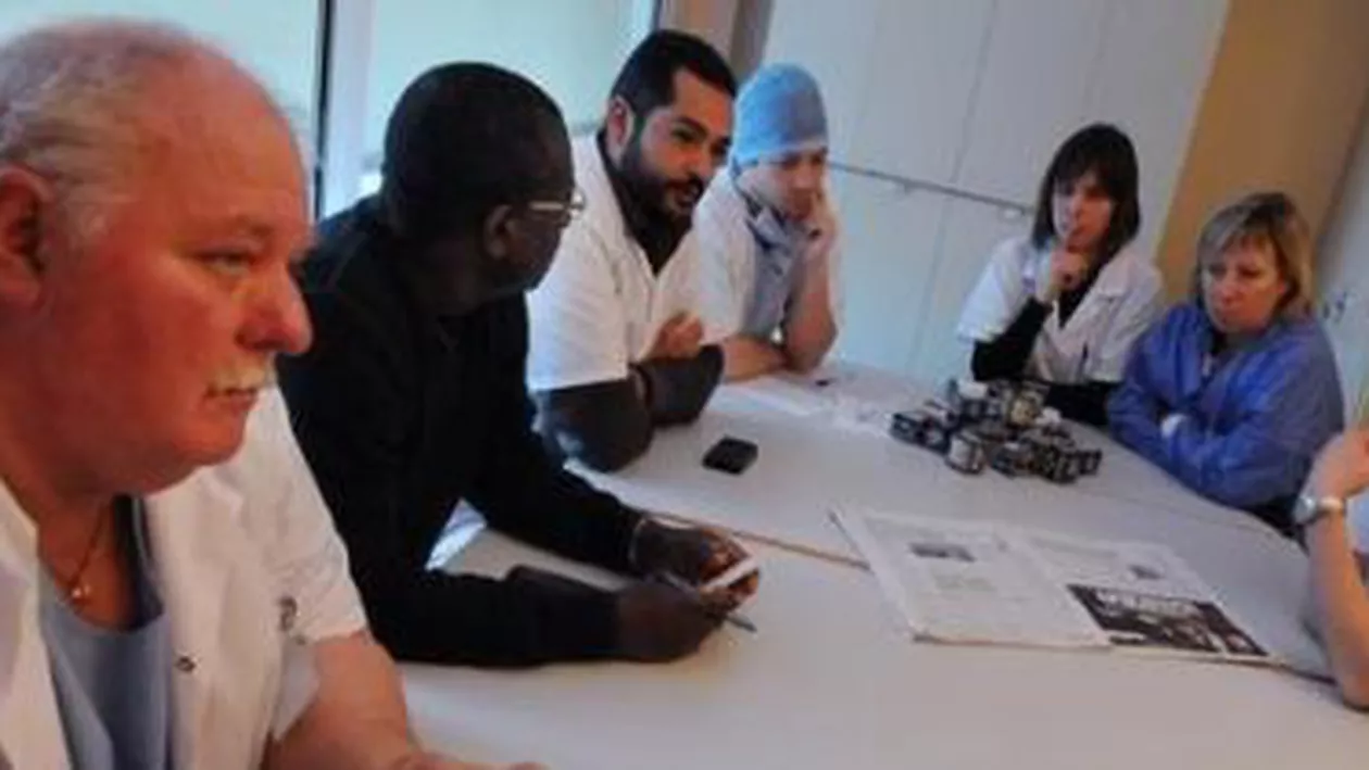 Franța: O româncă s-a sinucis la spitalul în care lucra ca medic anestezist, pentru că muncise 78 de ore într-o săptămână