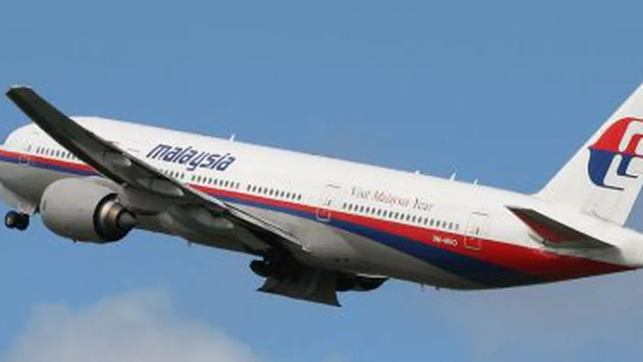 Două obiecte ”posibil legate” de zborul MH370 au fost observate prin satelit: Unul măsoară 24 metri