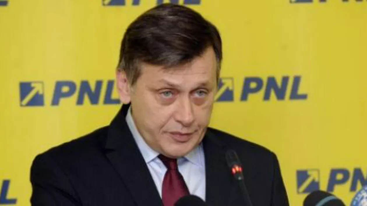 Crin Antonescu: PNL salută semnarea acordului politic UE - Ucraina