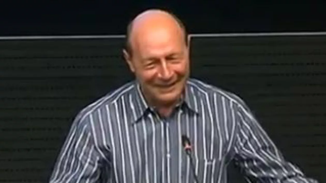 Traian Băsescu, la dezbaterea PMP: Procesele de descentralizare trebuie continuate numai în măsura în care există şi finanţare (VIDEO)