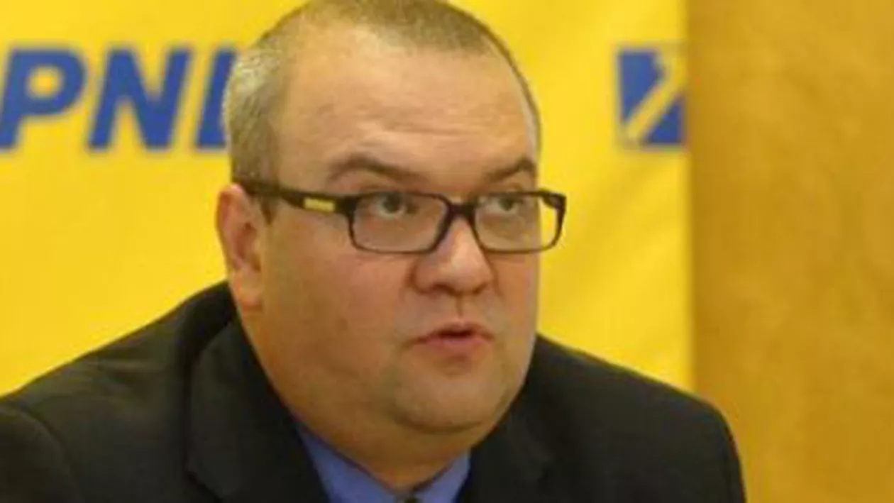 George Scutaru: În România "duba a ajuns unitatea de măsură a eficienţei guvernării Ponta"