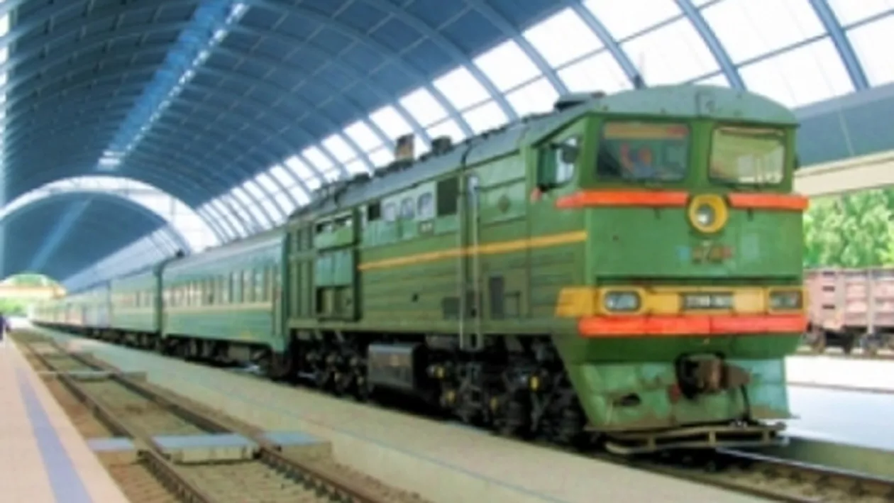 Rusia denunţă jefuirea de către extremişti, în Ucraina, a pasagerilor unui tren Moscova-Chişinău