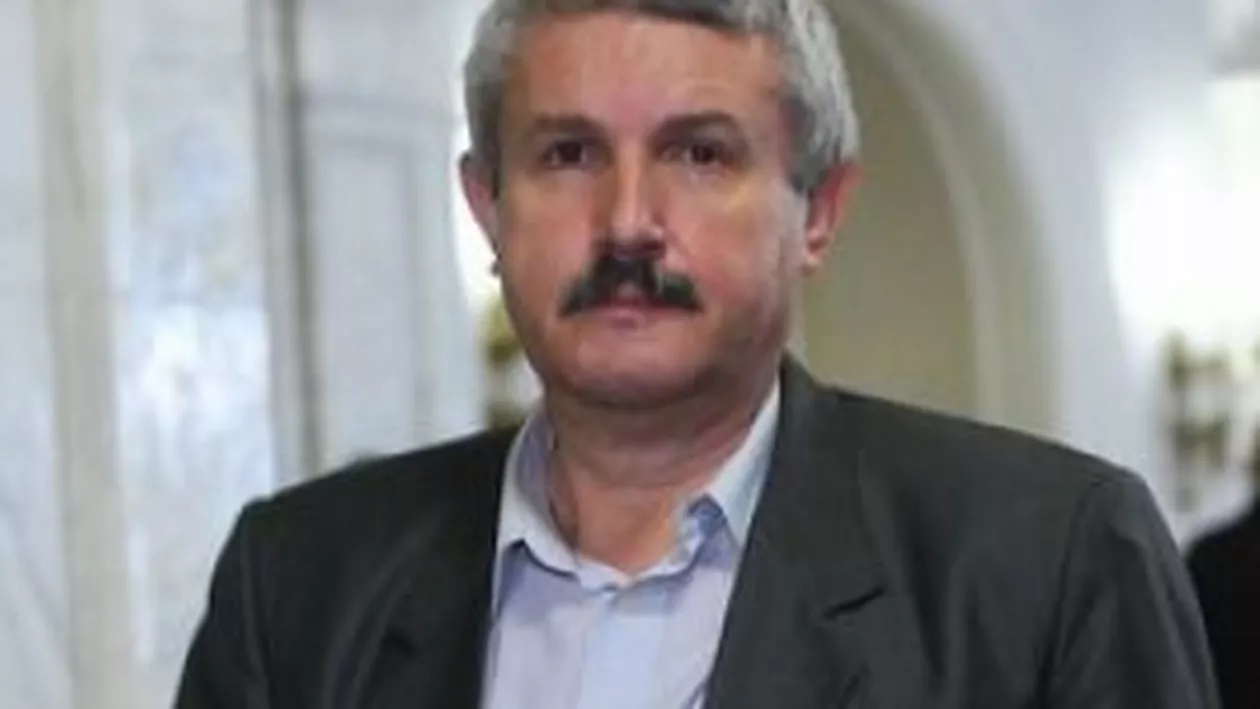 Primarul municipiului Râmnicu Vâlcea, condamnat definitiv la patru ani de închisoare cu executare pentru luare de mită