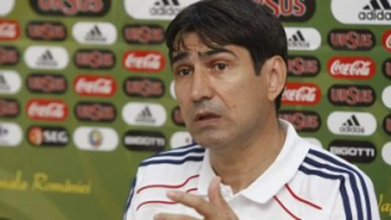 Mircea Sandu îi reproșează tardiv lui Pițurcă ratarea calificării la CM 2014