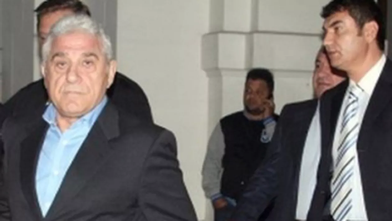 Fraţiii Becali şi Cristi Borcea, transferați la Penitenciarul Slobozia pentru a executa pedepsele în regim închis