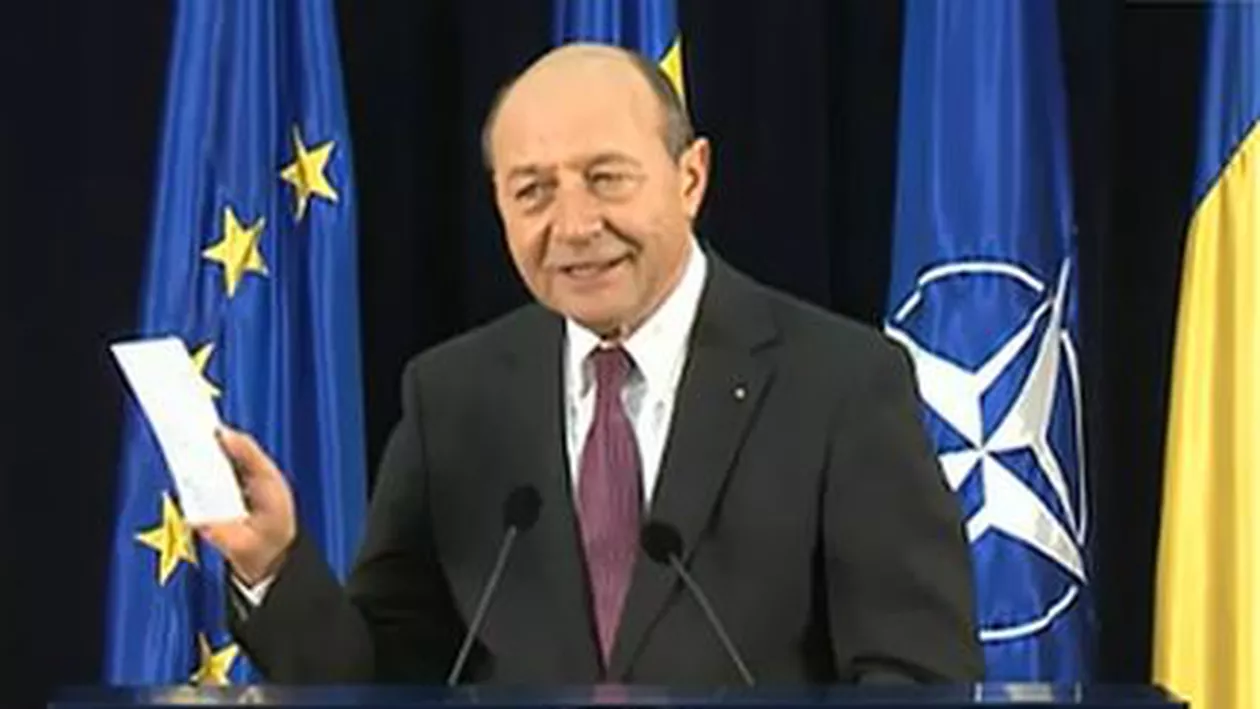 Traian Băsescu: Politica fiscal-bugetară derulată de Guvernul Ponta cu FMI este greșită. Taxele sunt o povară enormă pentru economie