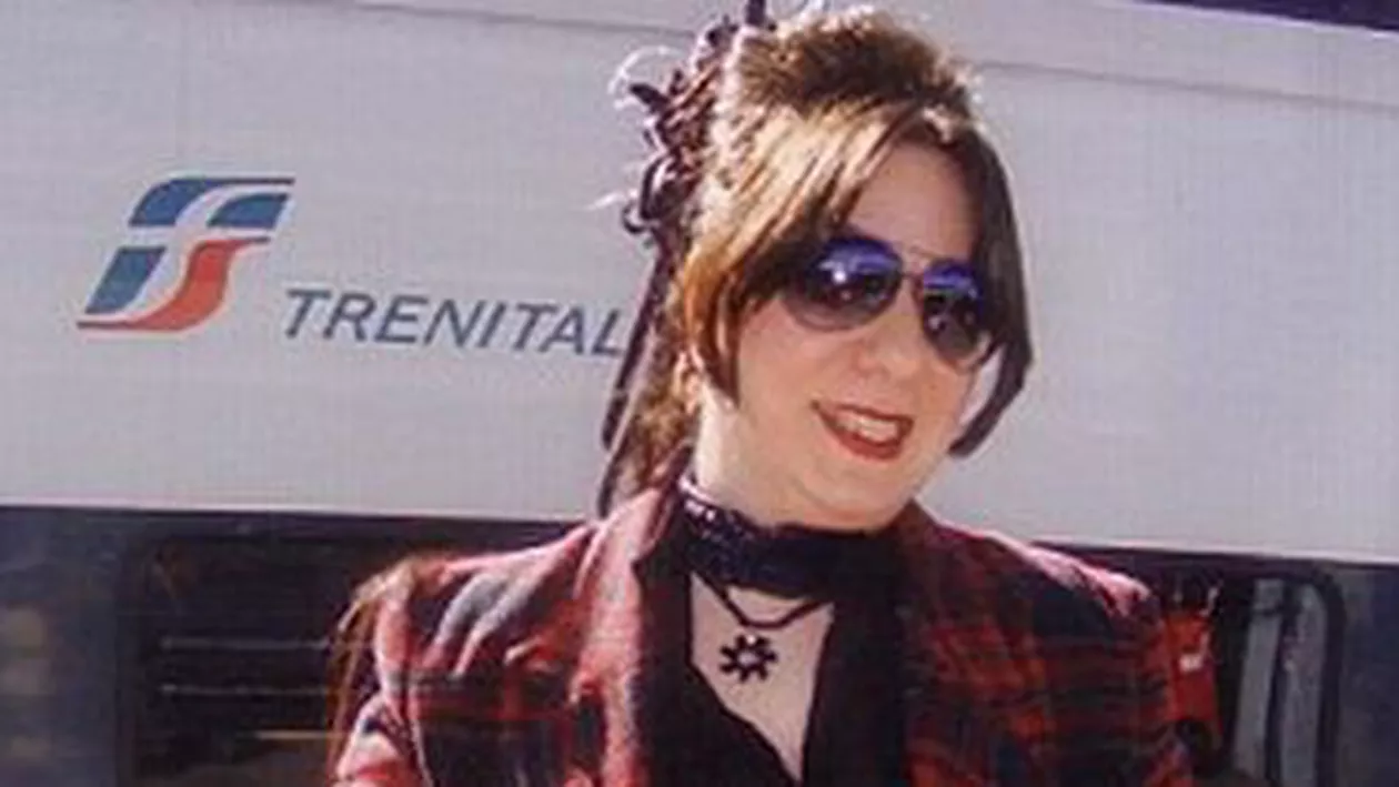 Femeie din Marea Britanie, închisă în Iran, după ce a scris pe Facebook că ”țara este prea islamică”