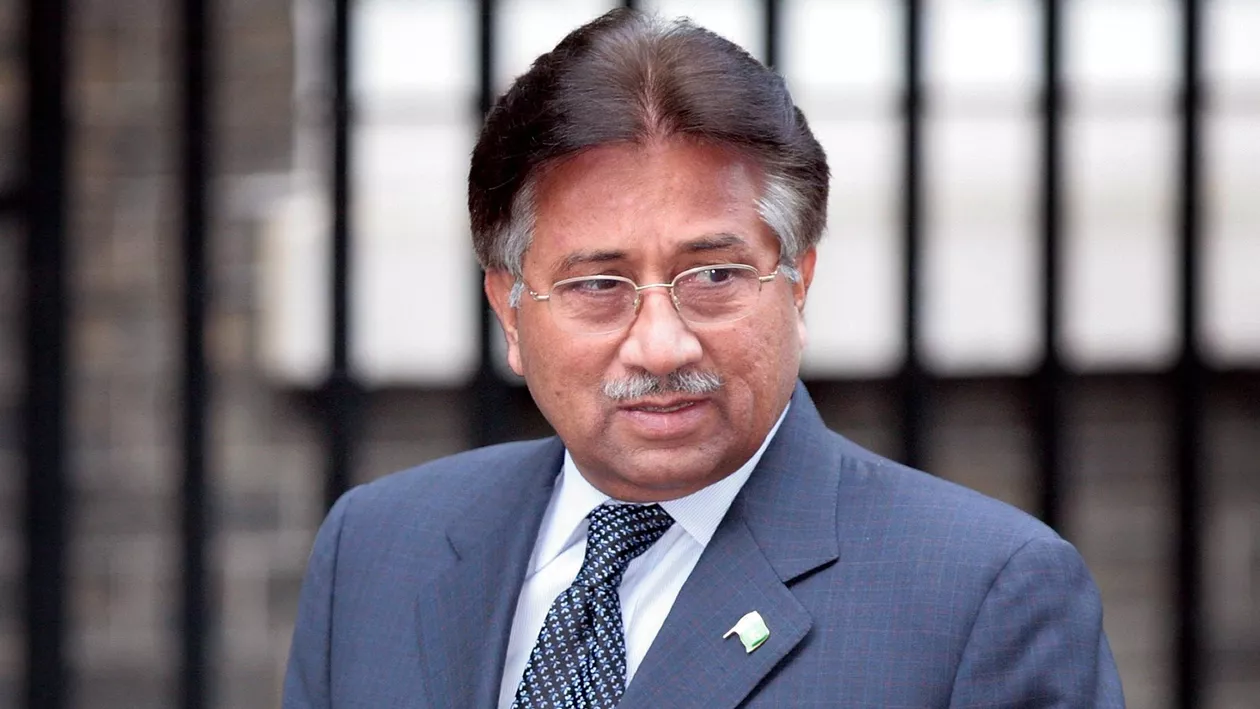 O bombă a explodat la Islamabad înainte de trecerea maşinii fostului președinte Pervez Musharraf