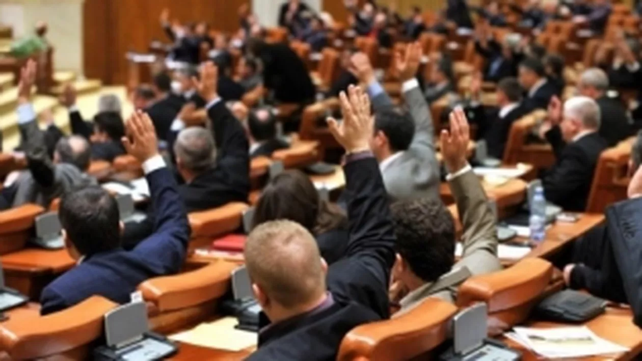 Moțiunea simplă a PDL privind descentralizarea, respinsă de Camera Deputaților