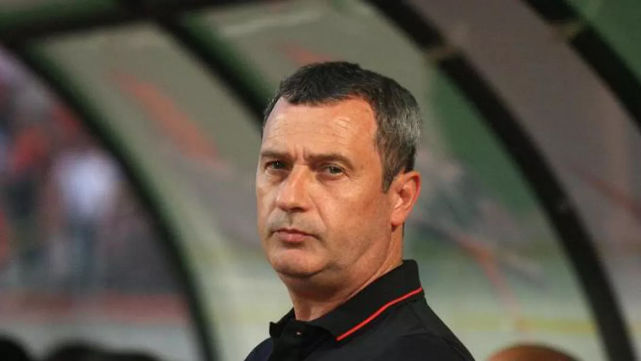 Mircea Rednic a fost demis de la KAA Gent de ziua lui