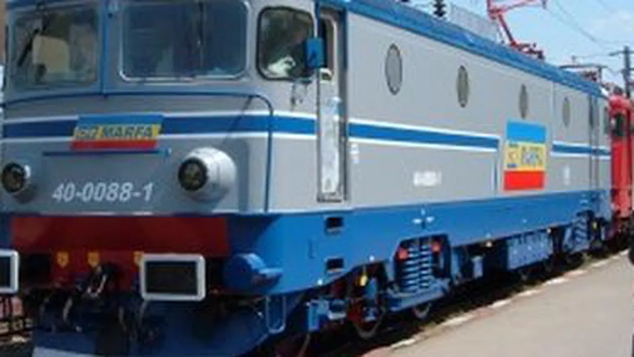 Federațiile sindicale din transporturi feroviare amenință cu declanșarea conflictelor de muncă