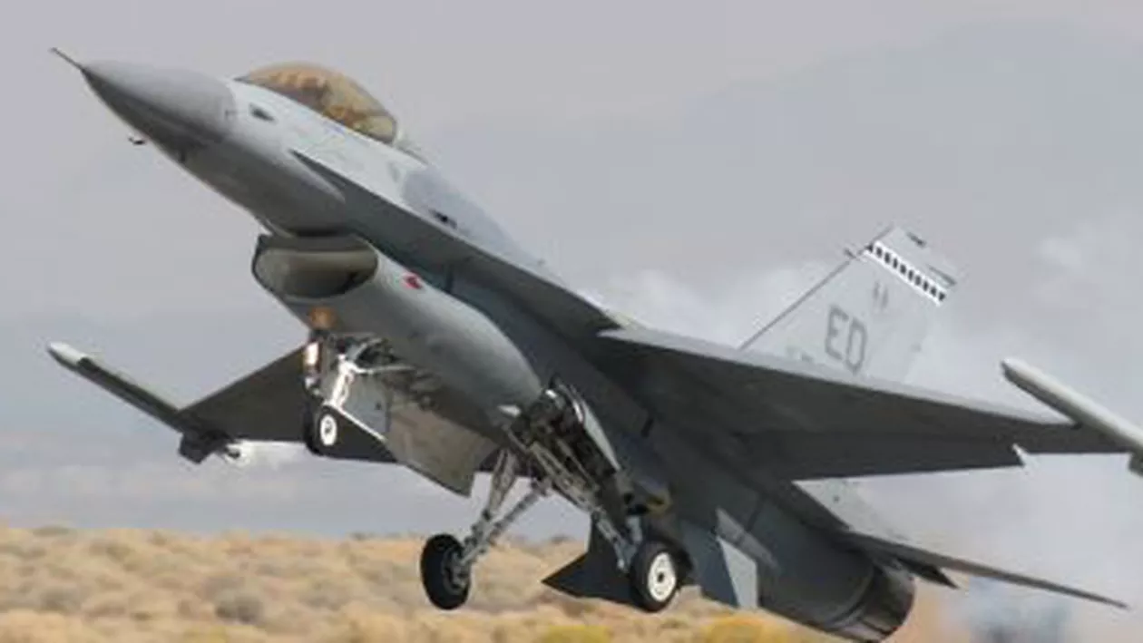 Piloții români vor zbura pe avioane de vânătoare F-16 în cadrul exercițiului comun cu americanii
