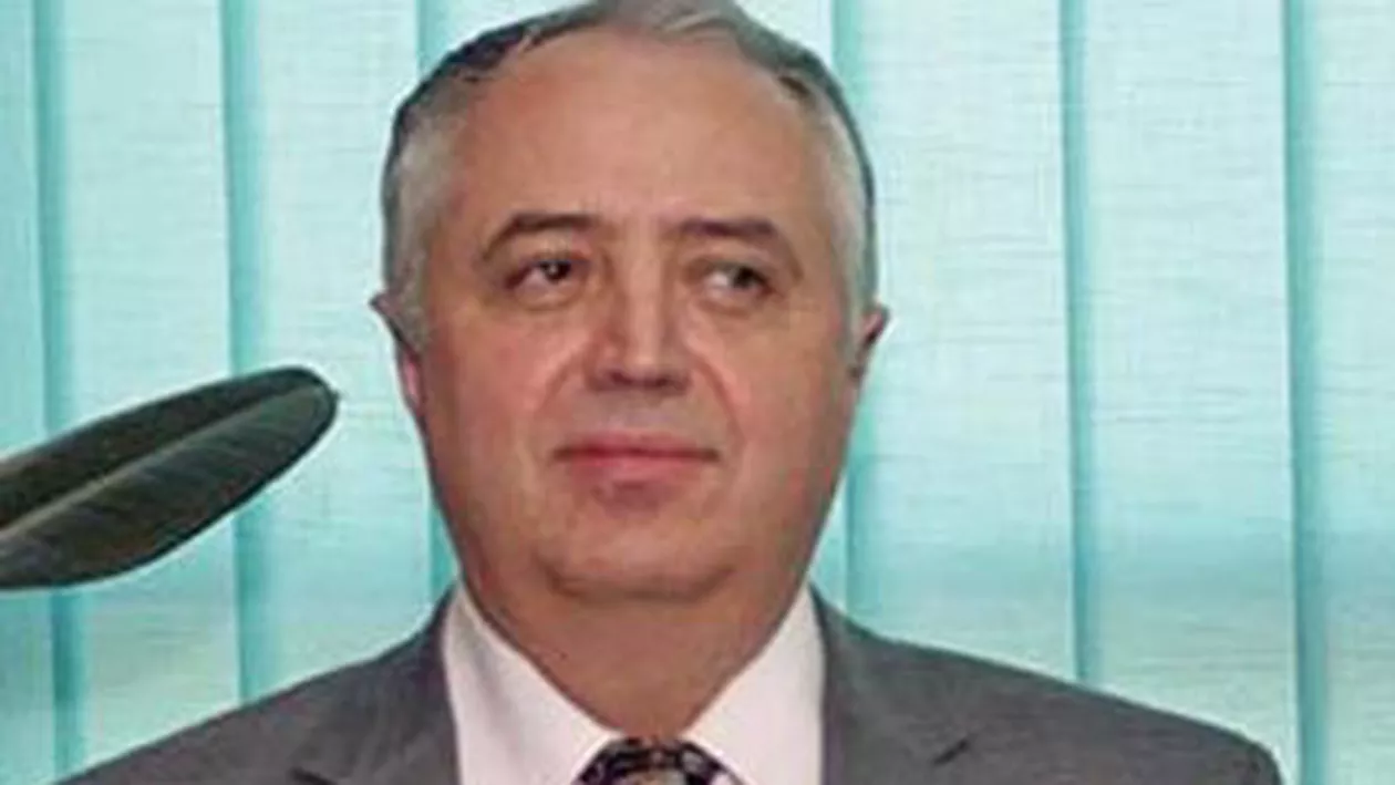 Dosarul permiselor false din Argeș: Fostul șef al Serviciului, condamnat la 6 ani de închisoare cu executare