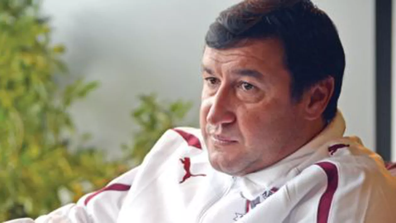 Moldovan, despre un înlocuitor al lui Pițurcă: Olăroiu ar fi o variantă, dar eu îl văd pe Ladislau Boloni selecționer
