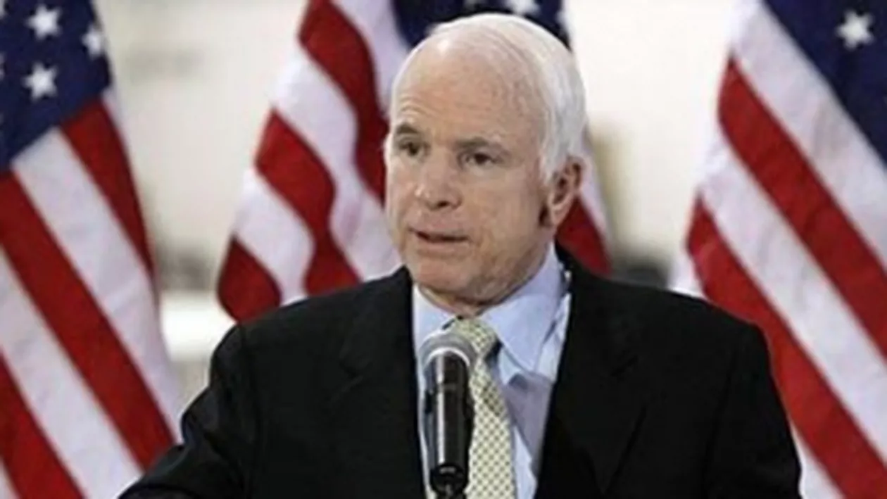 Senatorul american John McCain crede că răspunsul Occidentului la acțiunea Rusiei în Ucraina este ”rizibil”