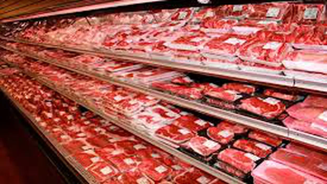Patronatele din agricultură cer reducerea TVA la carne la 5%