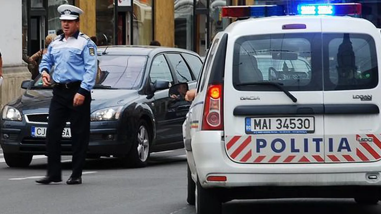 Doi hoţi din locuinţe, opriţi cu focuri de armă de poliţişti, sâmbătă seară în Capitală