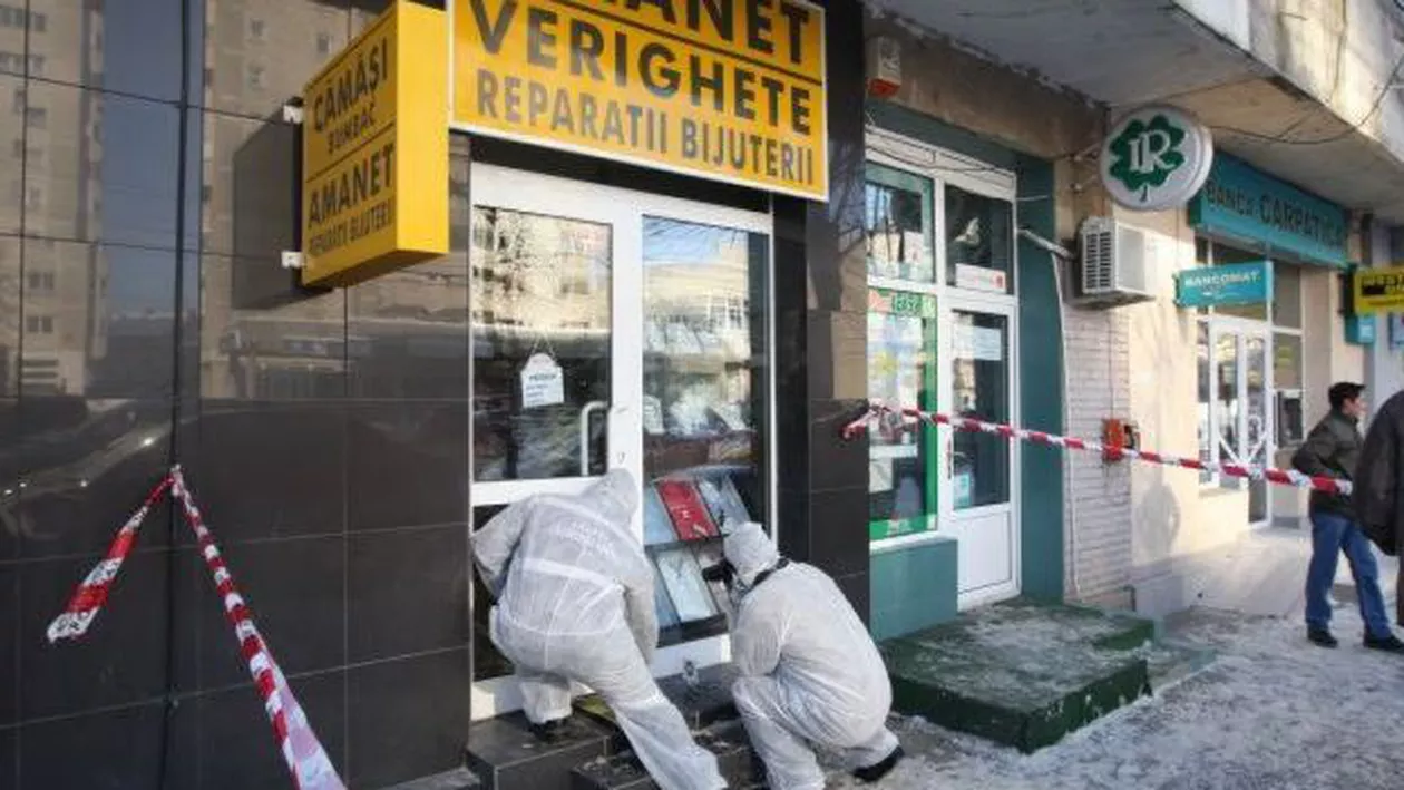 Jaf la o casă de amanet din Constanța: Hoții au fugit cu 100.000 de lei și două kilograme de aur (VIDEO)