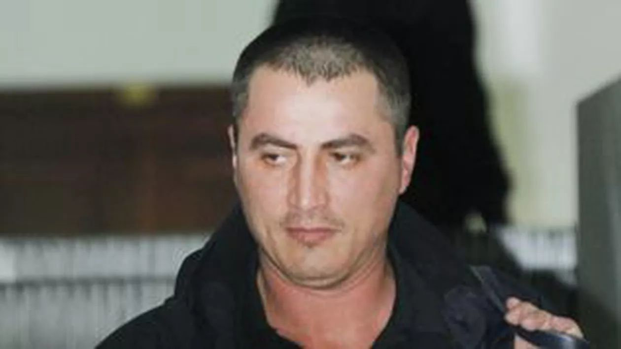 Cristian Cioacă, condamnat la doi ani de închisoare cu suspendare în dosarul de infracţiuni informatice