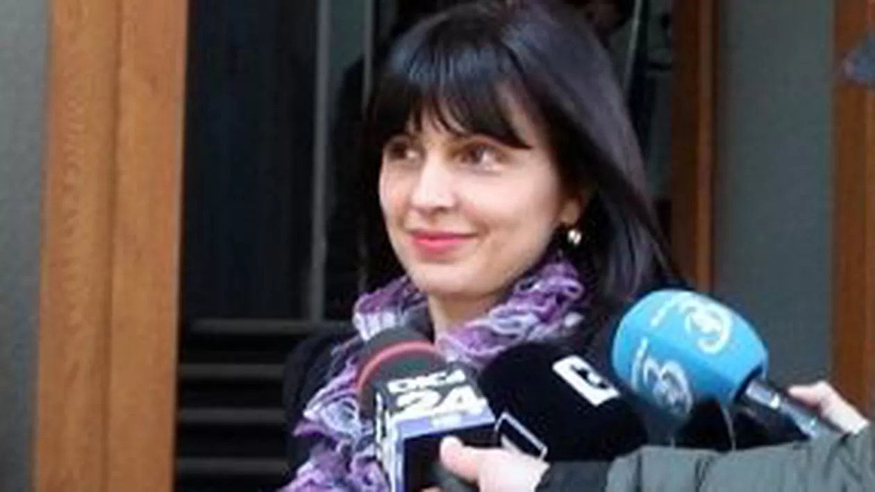 Laura Chițoiu, cercetată pentru mită și trafic de influență: Ea ar fi primit bani de la Ilie Carabulea pentru a aranja o funcție