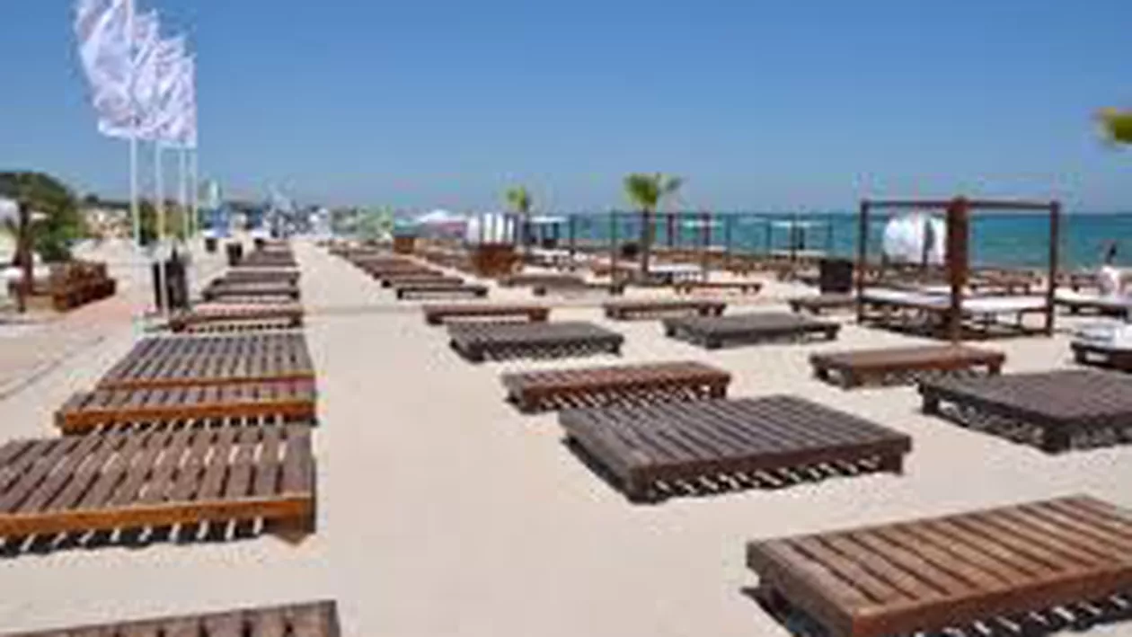 Deţinători și traficanți de droguri, prinşi de poliţişti în Vama Veche şi Mamaia