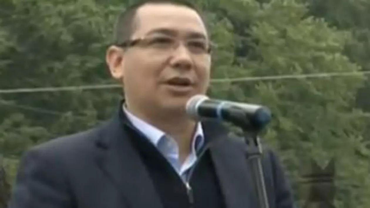 Victor Ponta, huiduit la Certeze. Traian Băsescu: Nu am să transmit niciodată mesaje prin Ponta