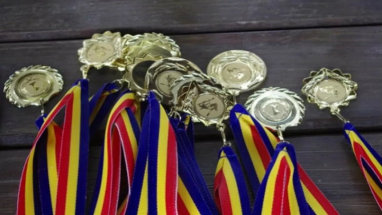 România a obținut două medalii de aur cu punctaj maxim la Olimpiada Balcanică de Matematică