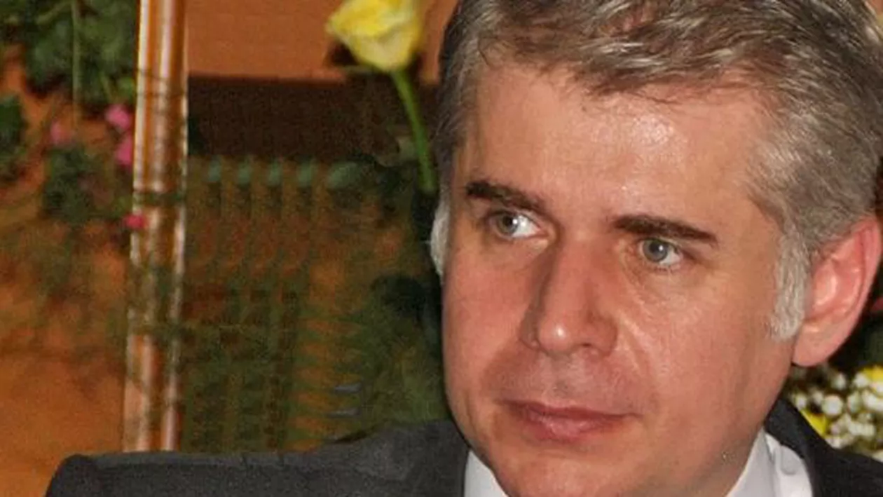 Fostul prefect de Galaţi Emanoil Bocăneanu, arestat după ce ar fi încercat să angajeze un asasin
