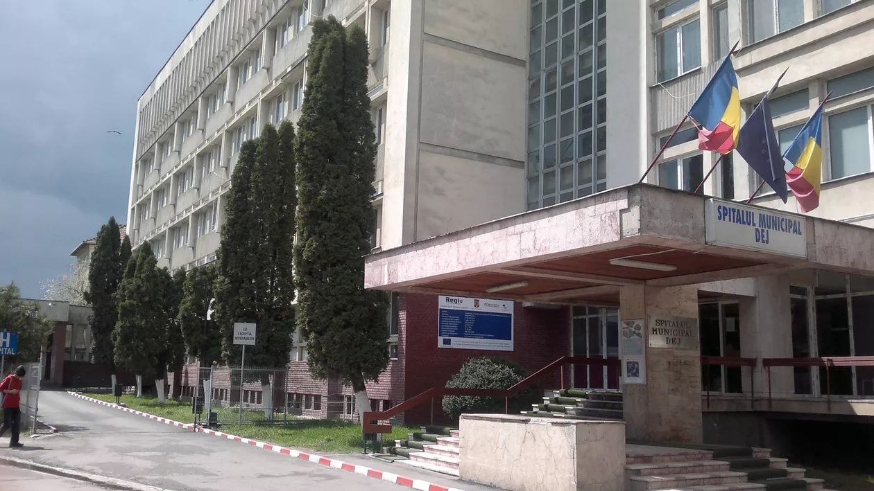 Dej: Un bărbat a murit după ce s-a aruncat de la etajul 5 al Spitalului Municipal