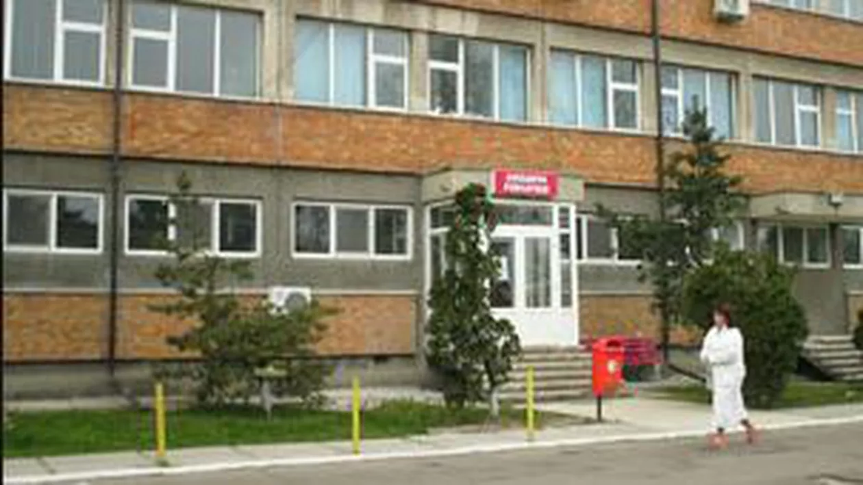 Scandal la Spitalul Judeţean din Buzău: Mai multe asistente, acuzate că au luat credite în lei pe numele pacienților (VIDEO)