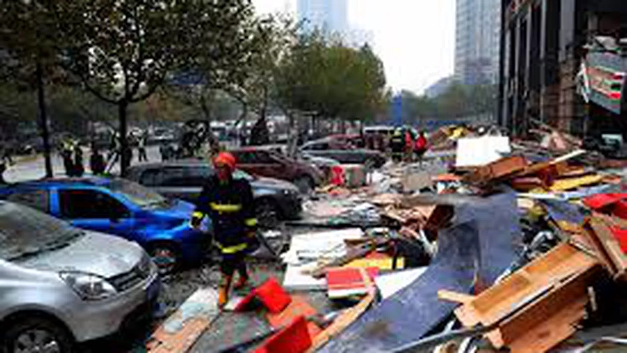 Atentat terorist în China: 30 de morți și 94 de răniți în urma unor explozii într-o piață