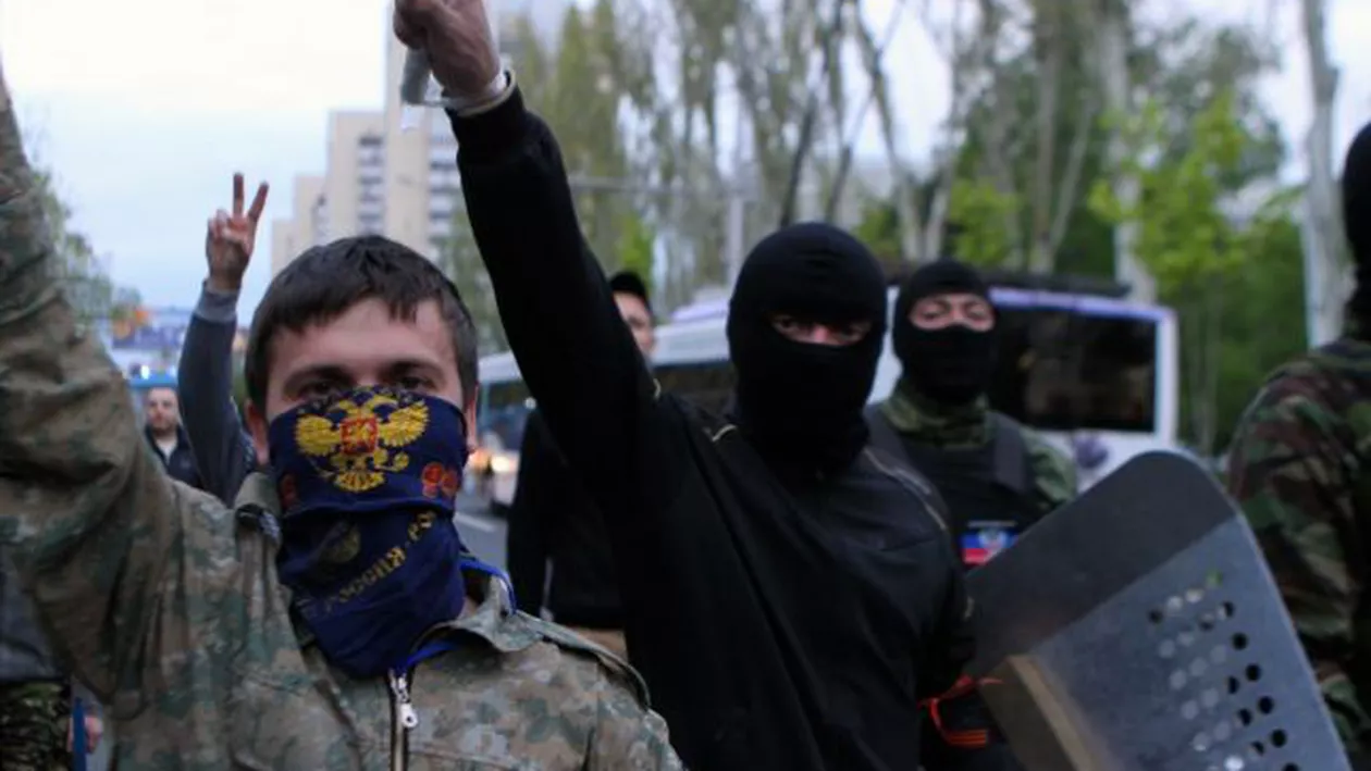 Cel puţin cinci morţi în violenţele din apropiere de Doneţk