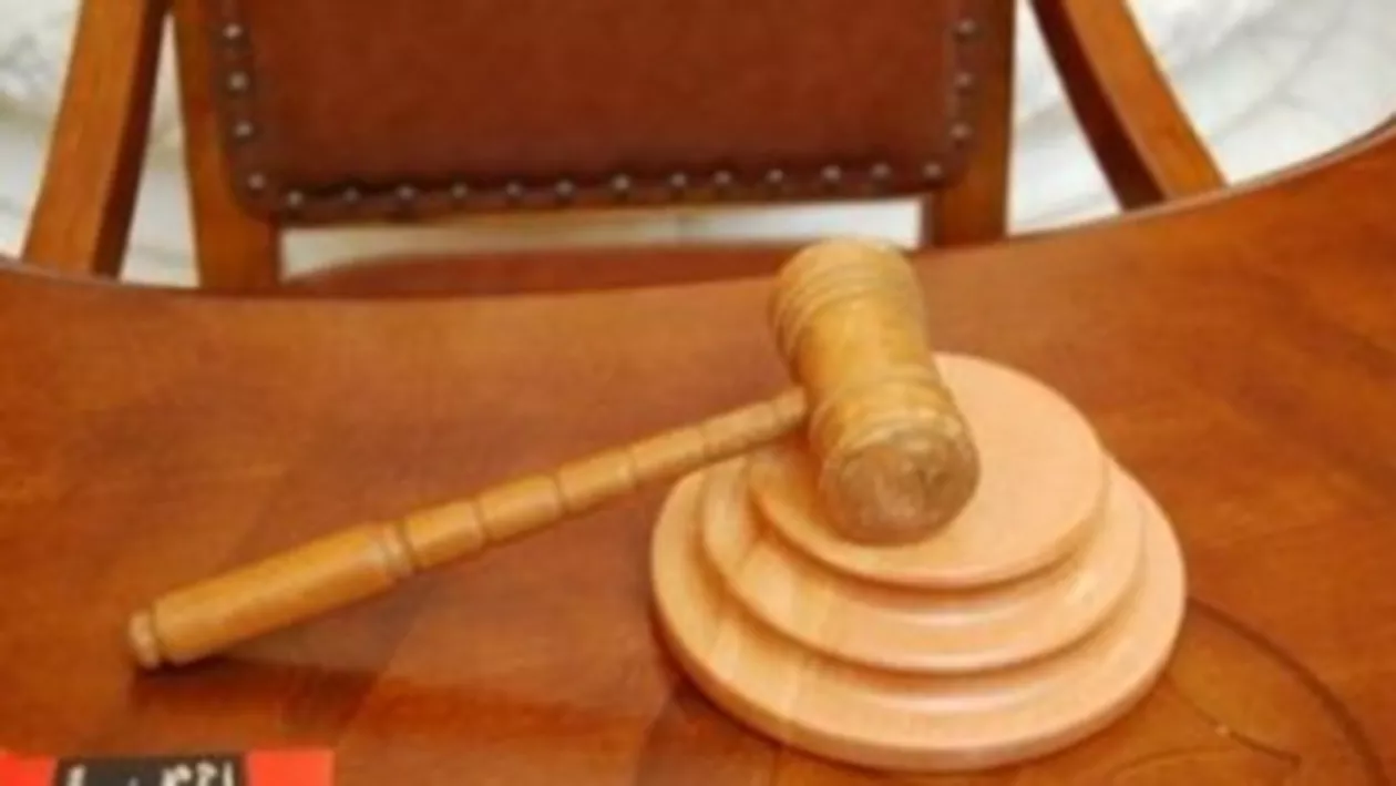 ÎCCJ a decis ca cei patru judecători de la Tribunalul București să rămână în arest