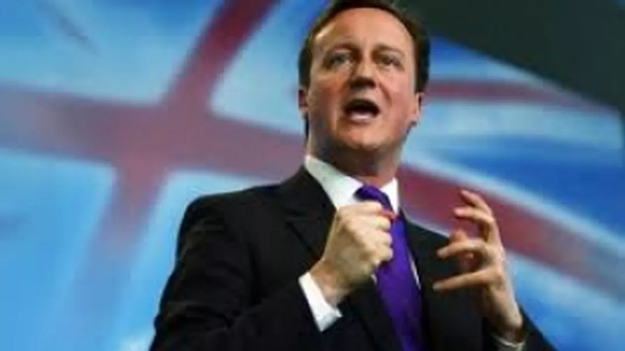 David Cameron pune victoria UKIP pe seama ”dezamăgirii profunde” a britanicilor față de UE