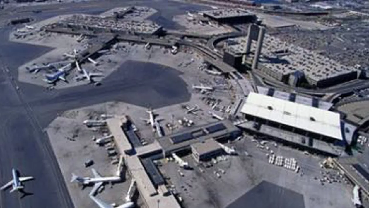 SUA: Șapte persoane au murit după prăbușirea unui avion de mici dimensiuni în apropiere de Boston