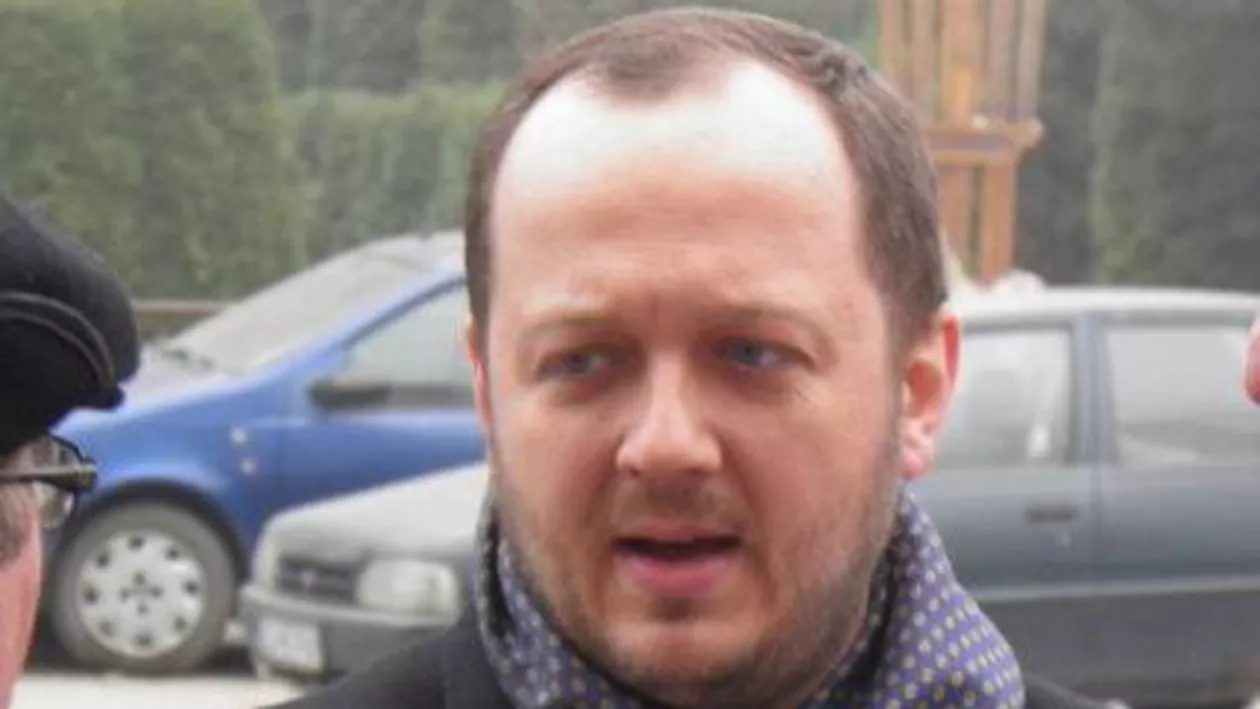 Adrian Papahagi și-a depus candidatura pentru funcția de președinte al PMP