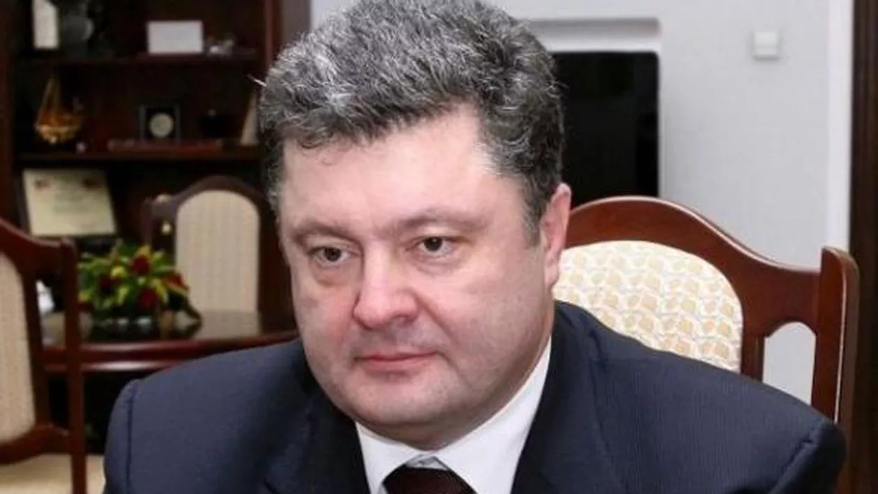 Separatiştii proruşi îl somează pe Poroşenko să retragă armata din estul ţării