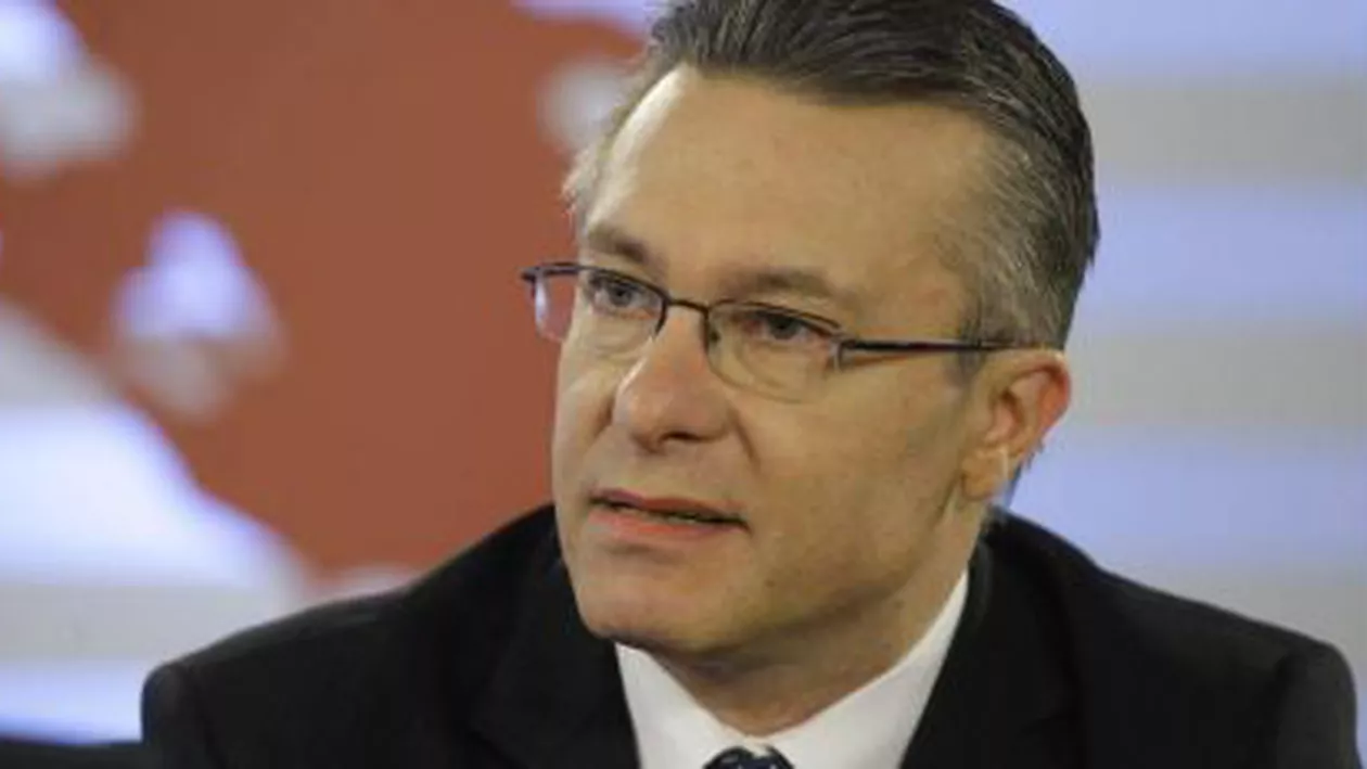 Cristian Diaconescu, candidatul PMP la prezidențiale, a fost ales președinte al Fundației Mișcarea Populară