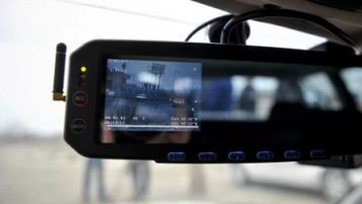 Noi sancțiuni în cazul polițiștului de la Rutieră prins cu permisul de conducere fals