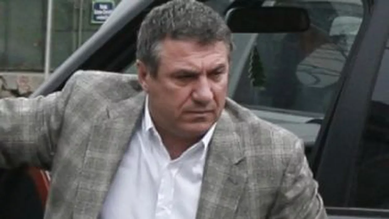 Cristian Borcea și Victor Becali pot munci în penitenciar