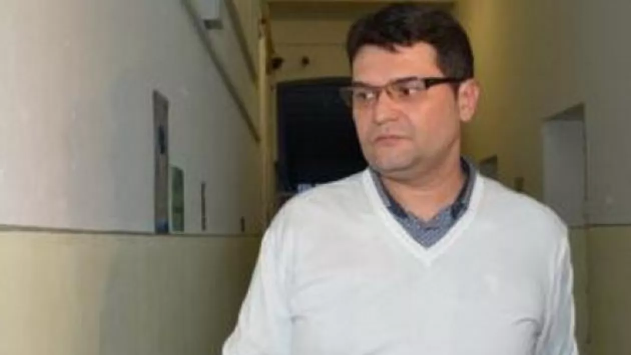 Oradea: Judecătorul Mircea Pușcaș, condamnat la patru ani de închisoare pentru corupţie