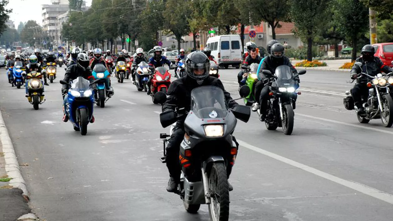 Studiu: Motocicleta este de 57 de ori mai periculoasă decât mașina