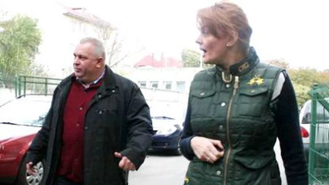 Soția lui Nicușor Constantinescu spune că acesta a fost externat și locuiește într-un apartament din apropierea spitalului